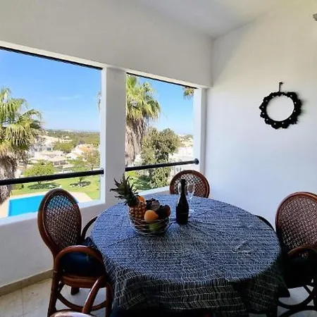 Blue Palmtree Apartment